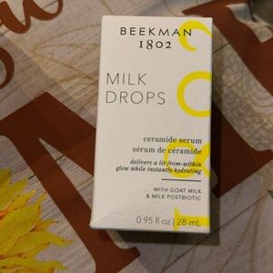 Milk‎ Drops
Ceramide Serum
Beekman